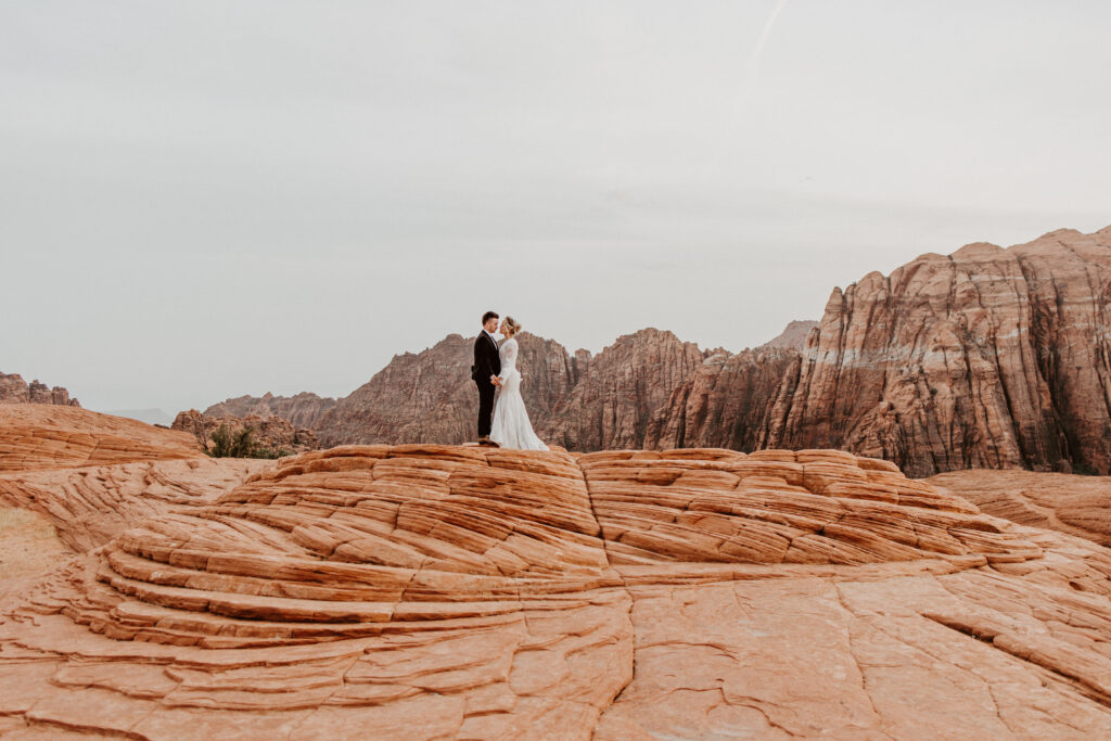 snow canyon wedding