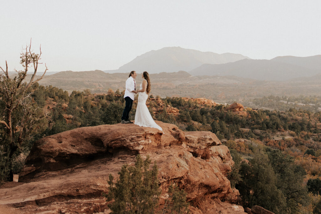 red rock colorado elopement