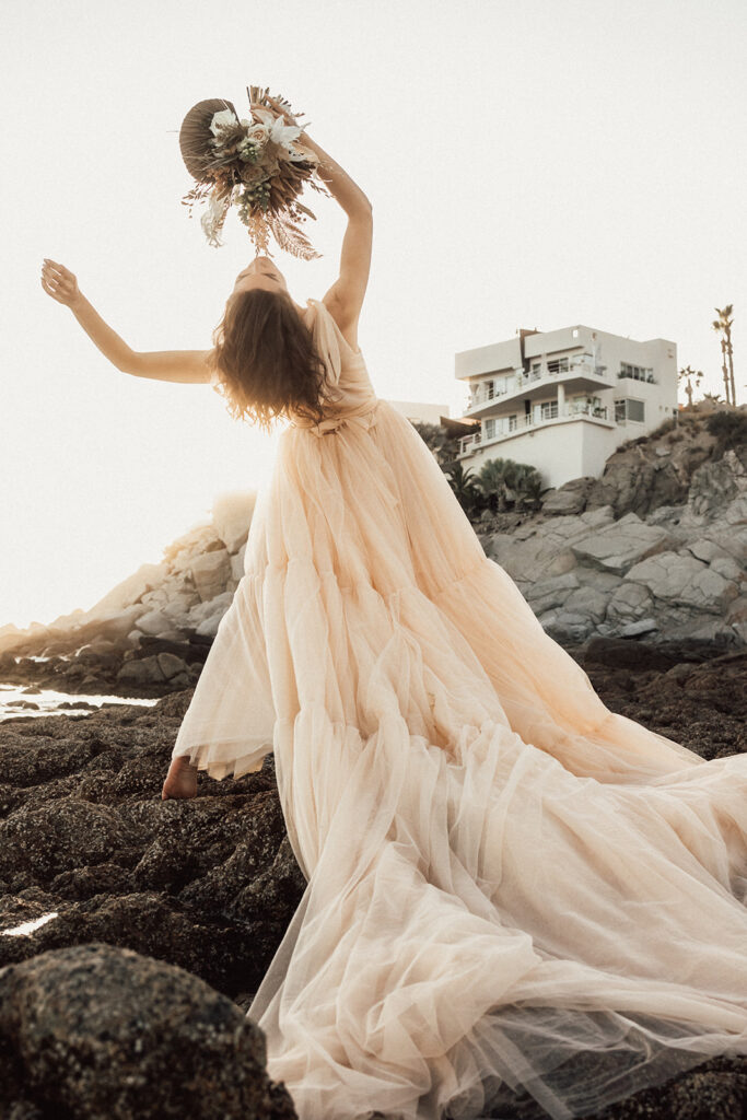 woman holding a stunning bouquet 