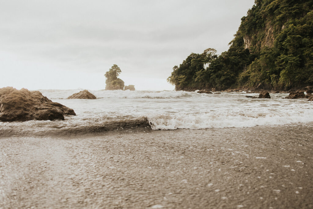 beach in costa rica