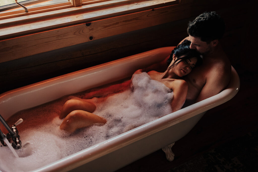 couple having a steamy photoshoot in wyoming