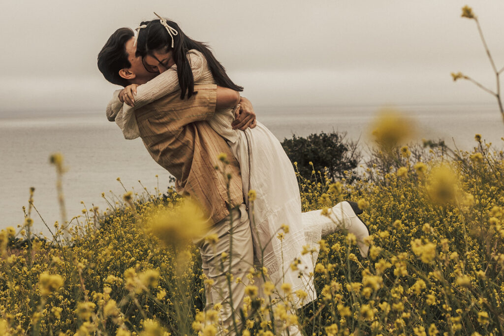 a costa rica field elopement photoshoot
