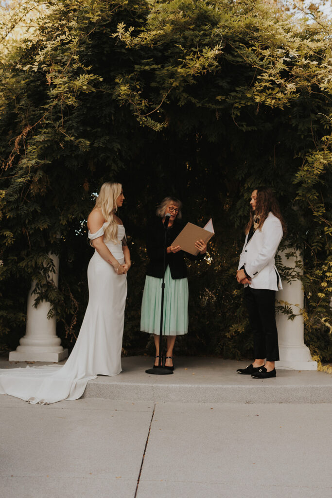 beautiful couple at the altar 