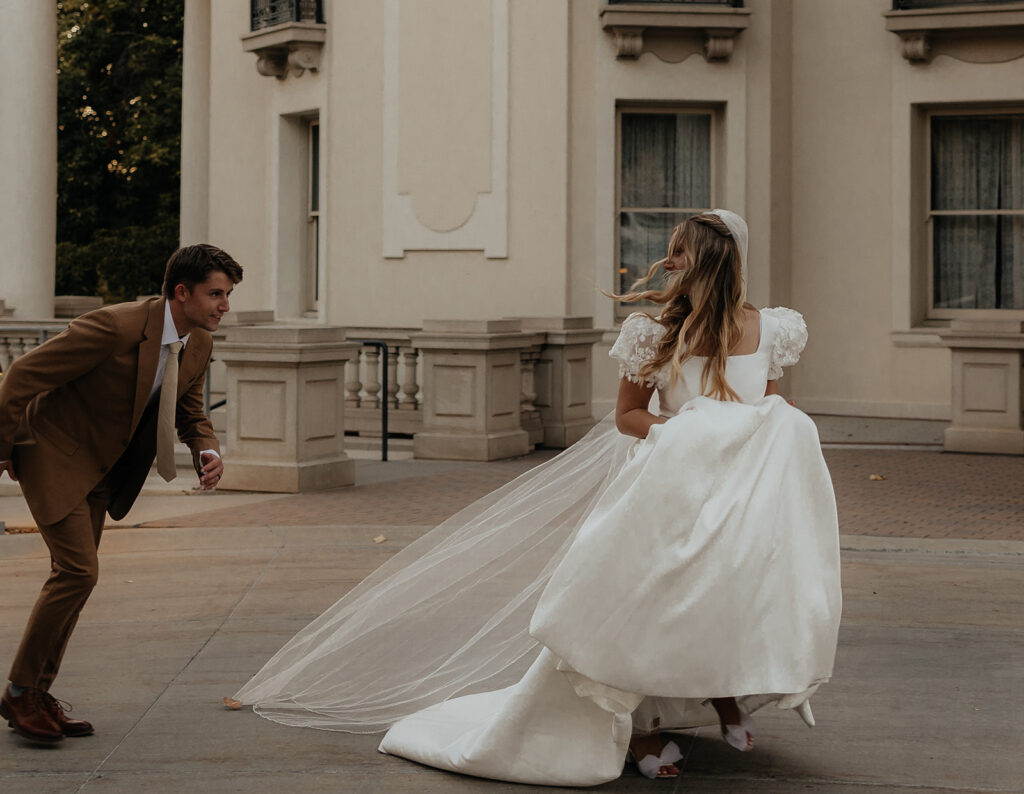 Romantic & Luxurious Sleepy Ridge Wedding with Sunset City Bridals