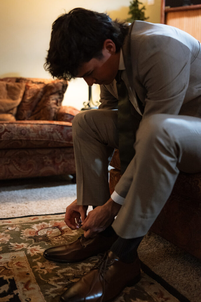 groom getting ready for his ceremony