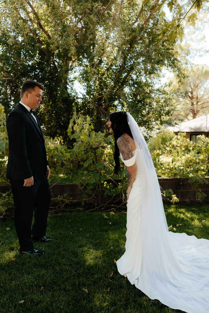 Chic, Adventurous, and Totally Theirs: Kyle & Kaylie’s Cathedral Gorge State Park Elopement