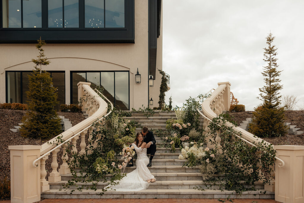 A Complete Guide to Planning at Siempre, the Most Romantic Utah Wedding Venue