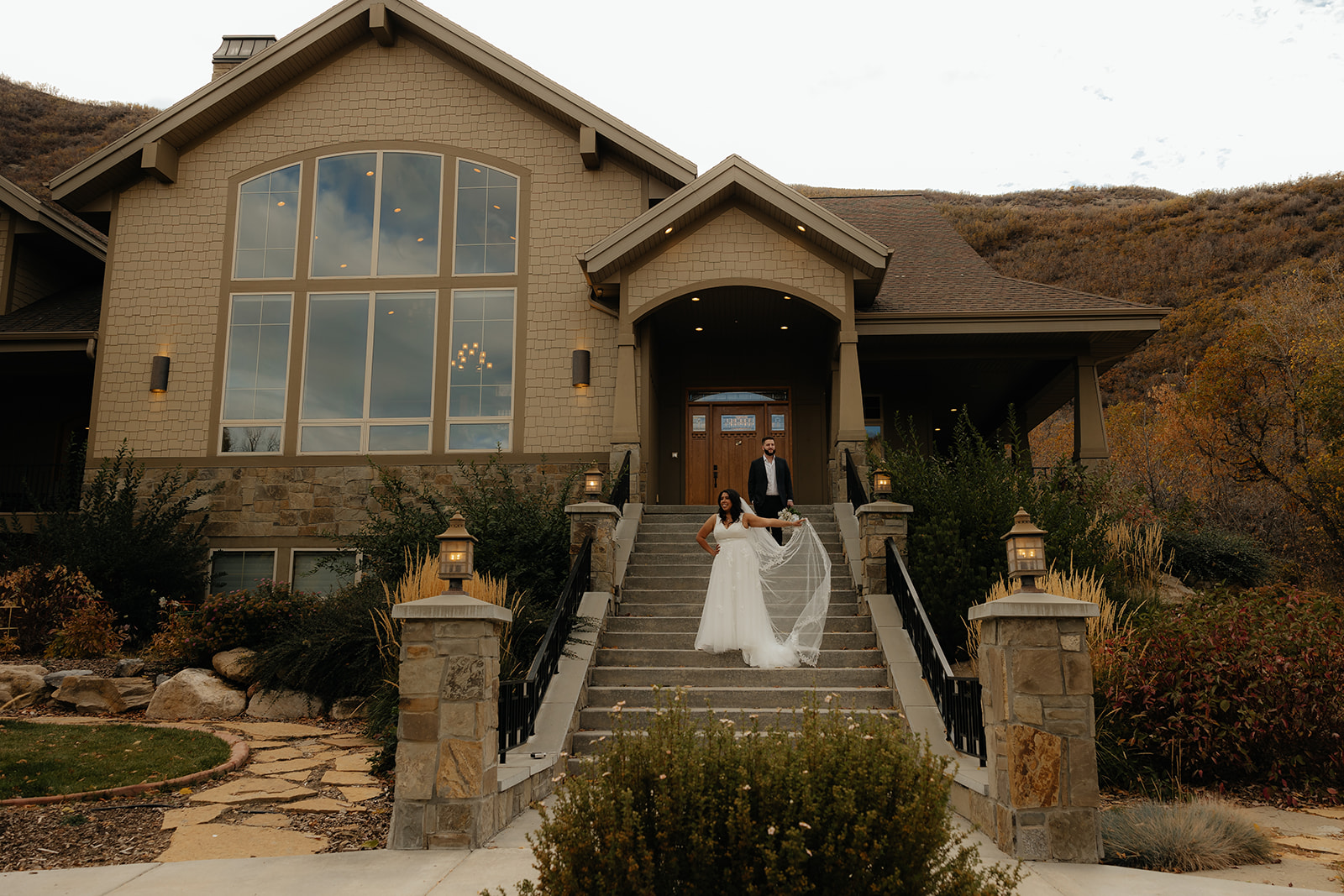 Destination Wedding Planning Tips: Do’s, Don’ts, and Everything in Between
