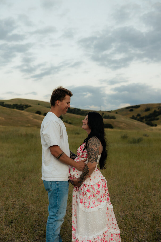 A Dreamy Utah Maternity Session at Sunset | Kyle & Kaylie